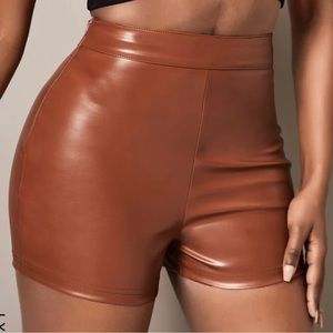 Comfortable high waisted shorts